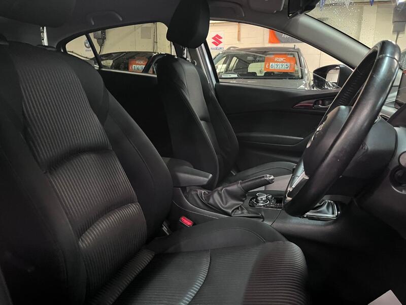 MAZDA MAZDA3 2.0 SKYACTIV-G SE-L 2016
