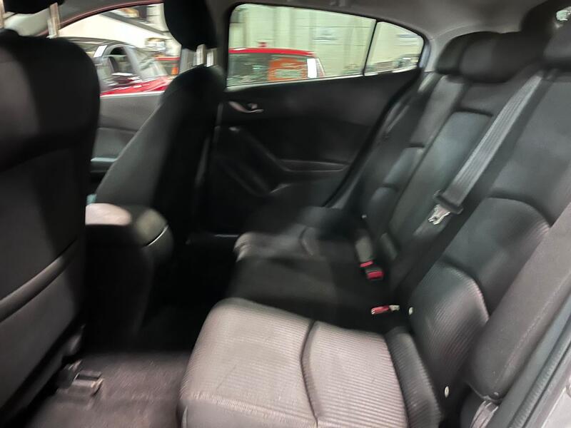 MAZDA MAZDA3 2.0 SKYACTIV-G SE-L 2016