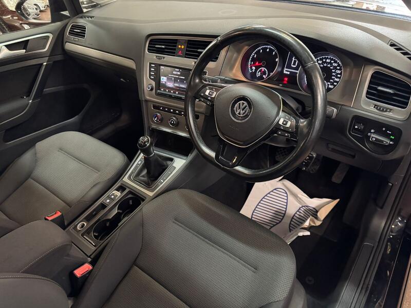 VOLKSWAGEN GOLF 1.4 TSI BlueMotion Tech Match Edition 2016