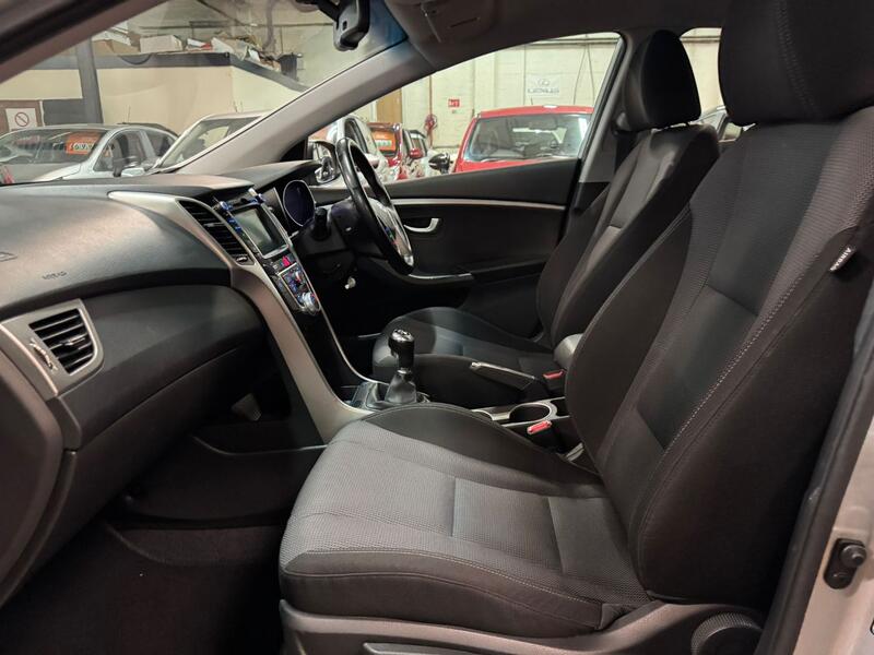 HYUNDAI I30 1.6 CRDi Blue Drive SE Nav 2016