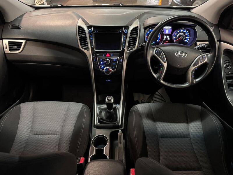 HYUNDAI I30 1.6 CRDi Blue Drive SE Nav 2016