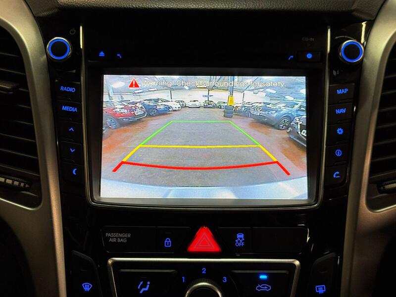 HYUNDAI I30 1.6 CRDi Blue Drive SE Nav 2016