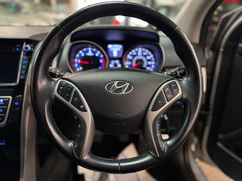 HYUNDAI I30 1.6 CRDi Blue Drive SE Nav 2016