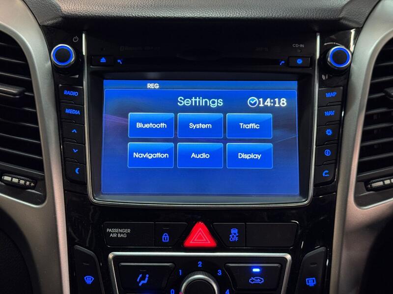 HYUNDAI I30 1.6 CRDi Blue Drive SE Nav 2016