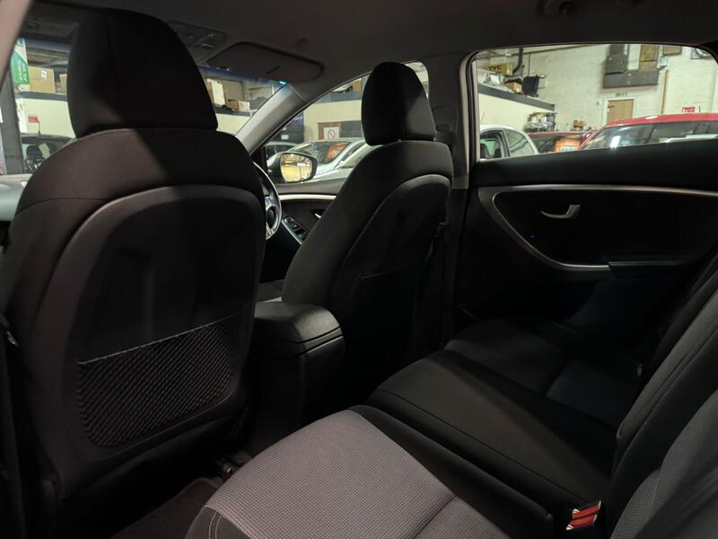 HYUNDAI I30 1.6 CRDi Blue Drive SE Nav 2016